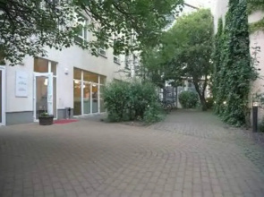 Nu Wave Hotel - Digital Access 2025