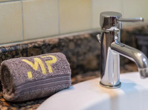 Marco Polo - Elegant & Cozy Apt Close to the Beach & JBR Walk