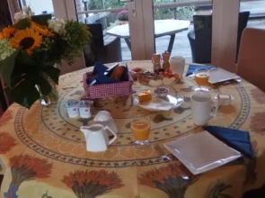 de Notenbalk aan Zee