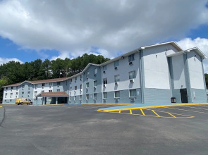 Super 8 Homewood Birmingham Area