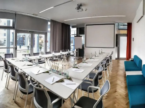 Holiday Inn Prague Airport by IHG