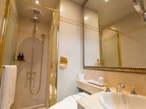 Yeoksam Artnouveau City Hotel and Residence