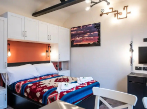 Eakley Stables - Woody