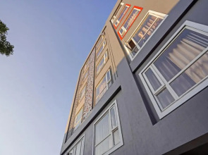 FabHotel Prime The Royal Galaxy