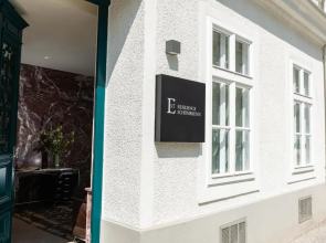 EST Residence Schönbrunn - Apartments