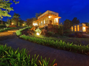 Twelve Oclock Resort