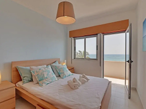 Quarteira Beach & Ocean View 1 by Homing