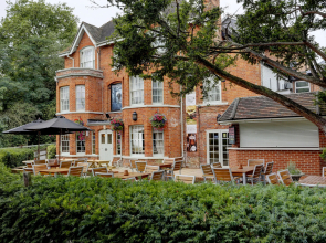 Best Western Plus Moat House Reading