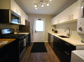 Brookwood Courtyard by BCA Furnished Apt