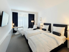 Bayer 89 Vi Vadi Hotel