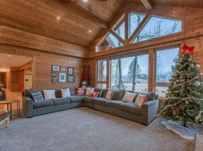 River Lodge in Plain