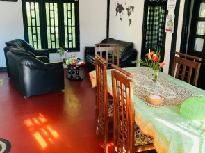 River Side Guest House & Travels