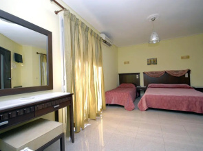 Ariadnes Holiday Accommodation II