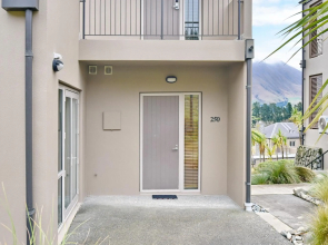 High Country Villa 250 - Christchurch Holiday Homes