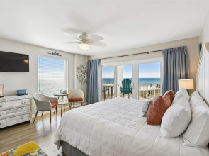 Seacrest 501A is a Gulf Front Efficiency on Okaloosa Island by RedAwning