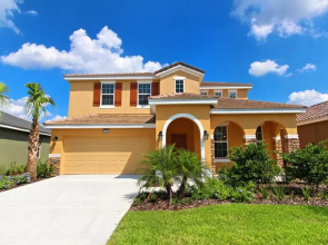 4412 Acorn Court 5 Bedrooms, +3 Bathrooms
