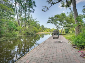 Waterfront Pass Christian Oasis ~ 2 Mi to Beach!