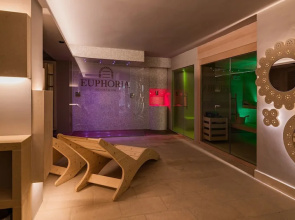 Euphoria resort & spa