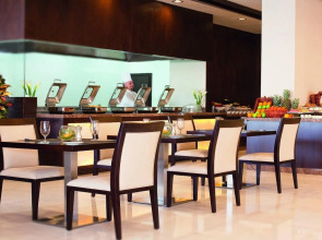 Movenpick Hotel Apartments Al Mamzar Dubai