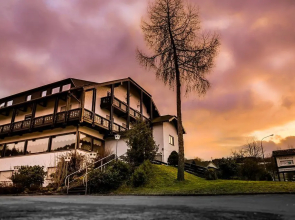 Waldhotel