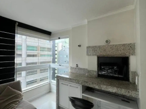 Apartamento 3 suítes próximo a praia