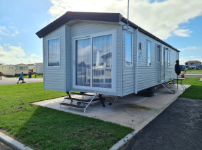 Stunning Platinum Caravan in Rhyl 2 Mins to Beach