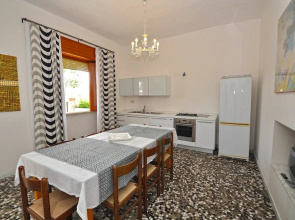 Villa Iris