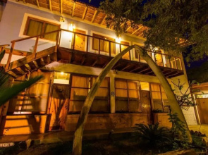 Palosanto Backpackers