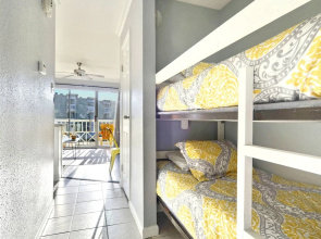 Victorian 5204-walkin' on Sunshine 1 Bedroom 1 Bathroom Condo