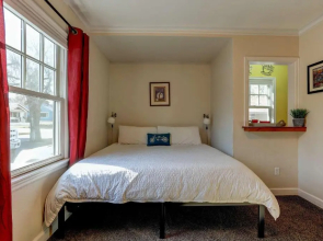 Drake Cottage 473