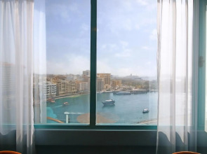 Отель The George Hotel