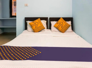 Khanooni Guest House by OYO Rooms