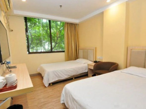 Yimi Hotel (Guangzhou Shangxiajiu Pedestrian Street)