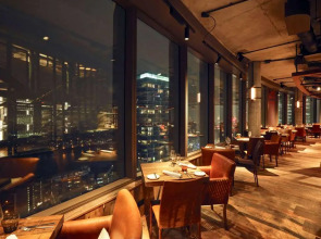 Отель Novotel London Canary Wharf 