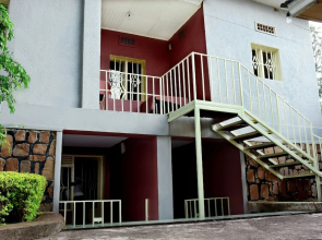 Tinho Guest House