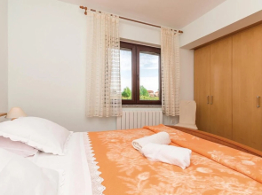 Stunning Home in Privlaka With Wifi and 3 Bedrooms