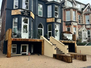The Goodrington Sands- Apart Hotel
