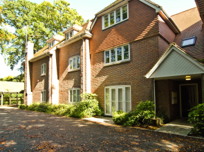 Room and Roof Southampton Apartments