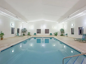 Staybridge Suites, Lincolnshire by IHG