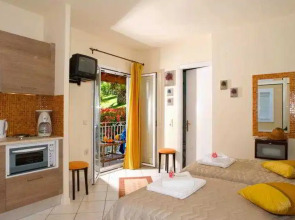 Chrismos Luxury Suites & Studios