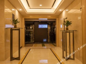 THESENSEHOUSEHOTEL.COM