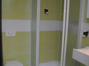 Green Hotel Budapest