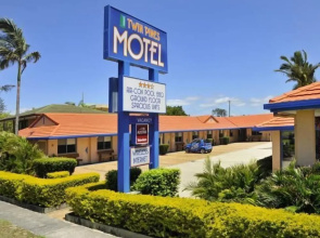 Yamba Twin Pines Motel