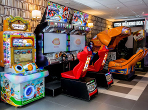 Campanile Val de France