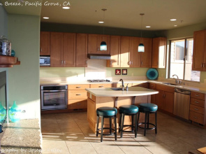 Welcome to "ocean Breeze" a Stunning Ocean Front 3 Bedroom 3 Bath House