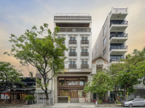 MK Riverside Apartment By Haviland