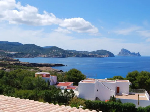 Villa Within Walking Distance to the Beach With Diving and Windsurfing School