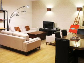 Heart of Old Town luxury Duplex