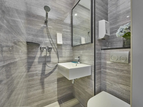 Hotel 81 Orchid