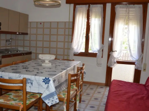 Spacious Seaside Flat in Caorle